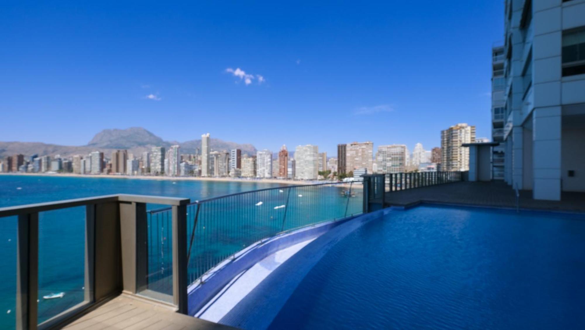 Gemelos 28 Balcon Al Mediterraneo Benidorm Eksteriør billede